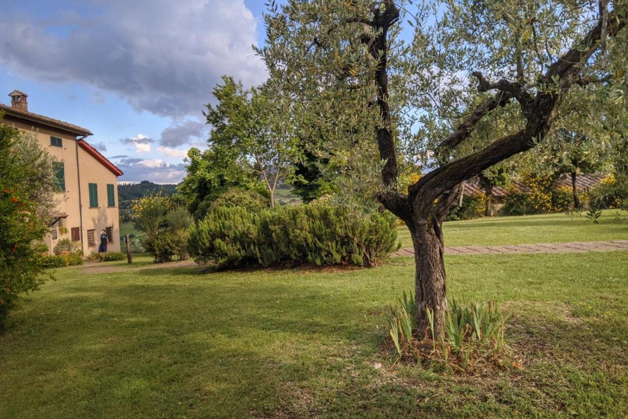 Cugusi Bnb Montepulciano Stazione Exterior foto