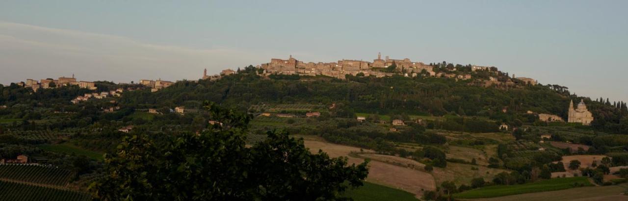 Cugusi Bnb Montepulciano Stazione Exterior foto
