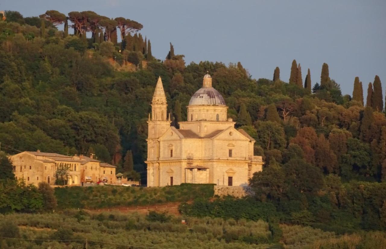Cugusi Bnb Montepulciano Stazione Exterior foto